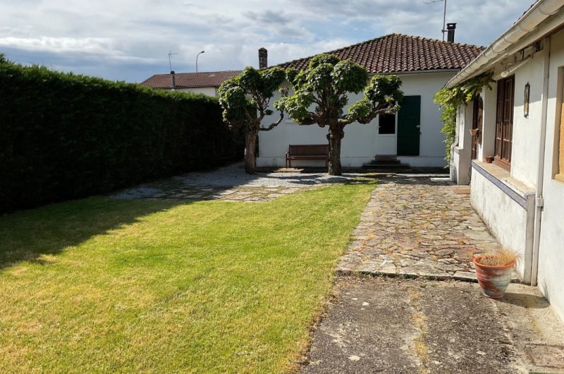 extérieur derrière maison