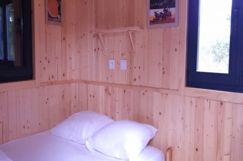 hebergement-chambre-petite-roulottes-el-campo