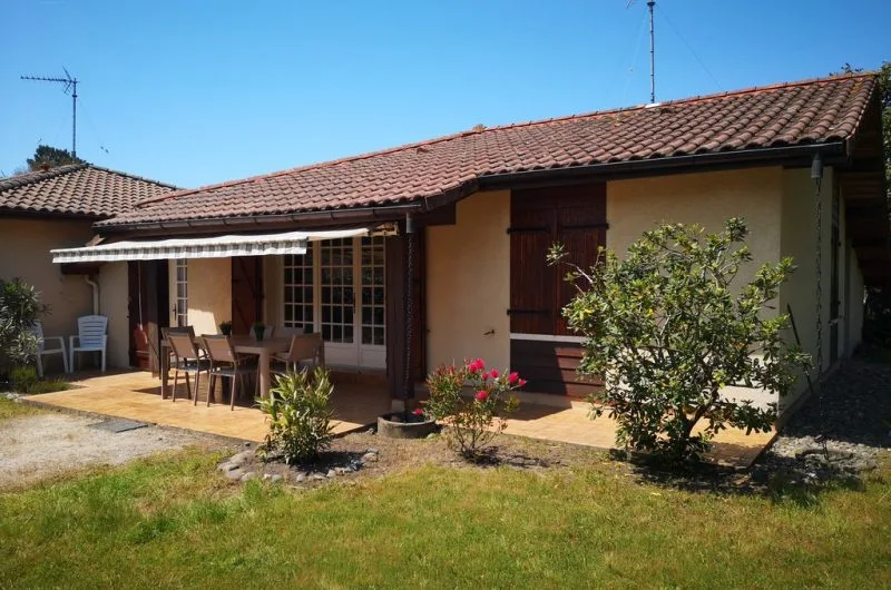 location maison terrasse jardin messanges