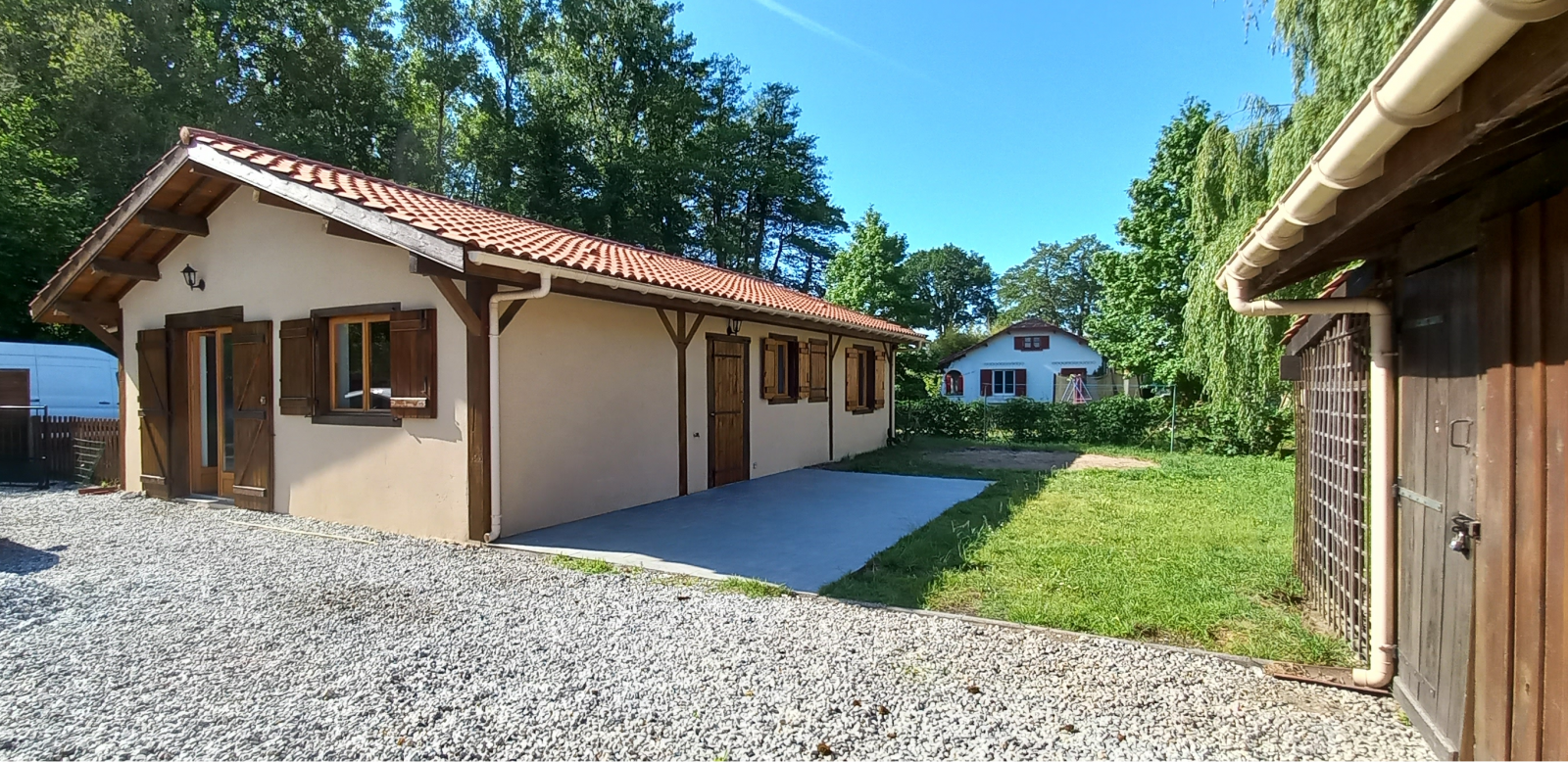 maison Lindor -cut_s19kxcsg_1