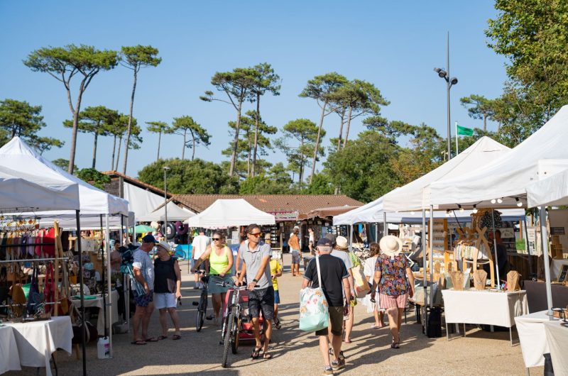 marché_nocturne_moliets_08.2025©Landes Atlantique Sud