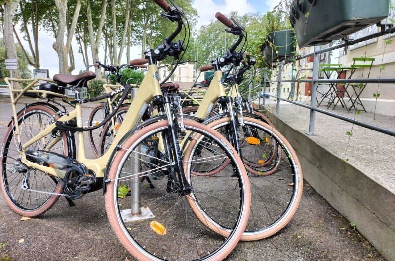 Balade à vélo à la découverte de Bélus